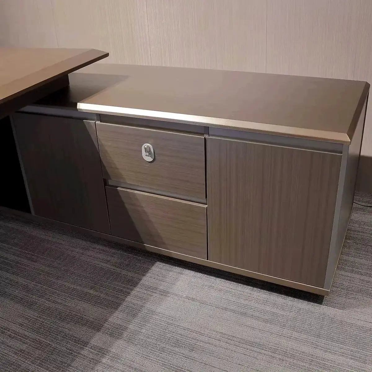 Aspen · Modern L-Shaped Executive Desk by Arc Grove