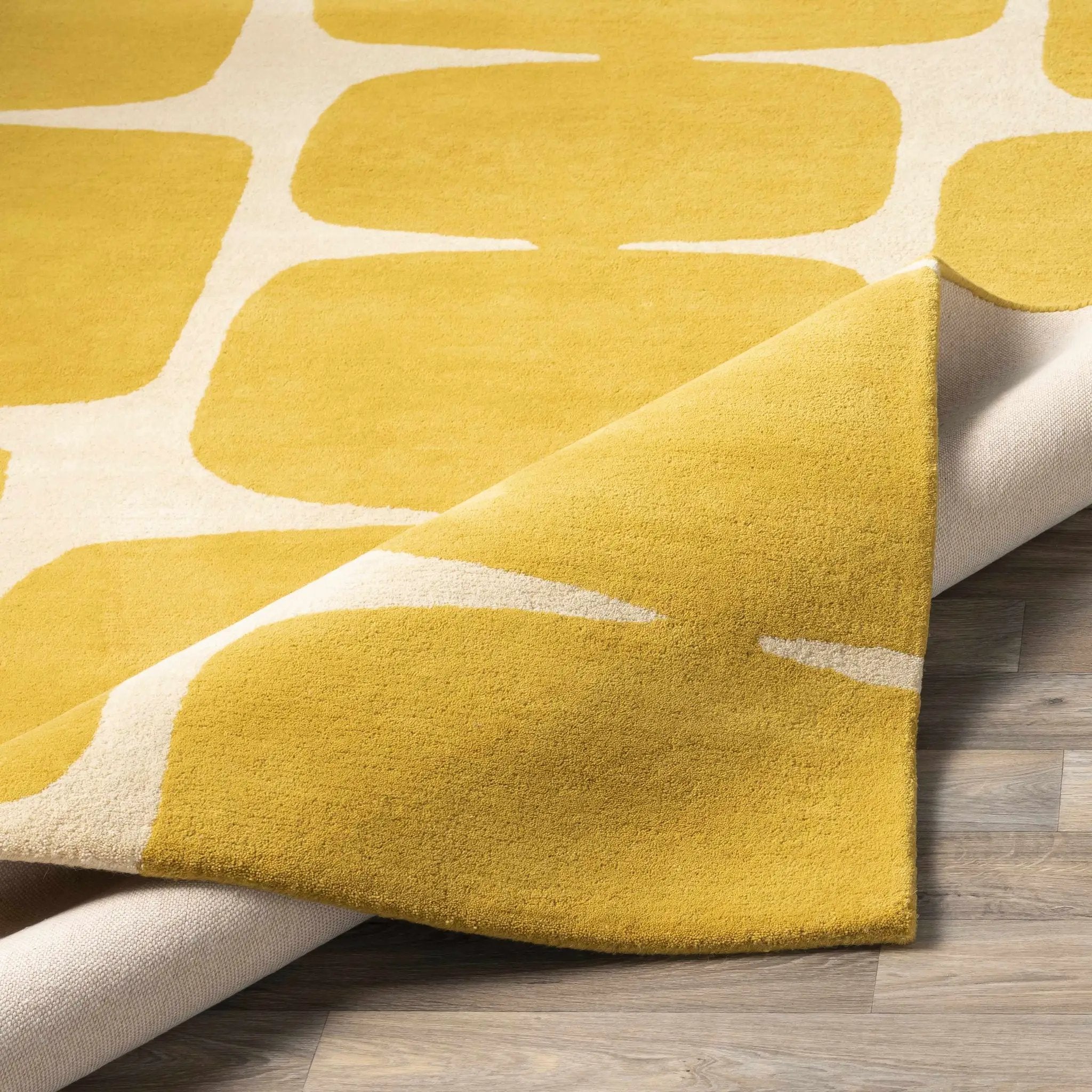 Astor Yellow Modern Wool Rug - Clearance by Boutique Rugs