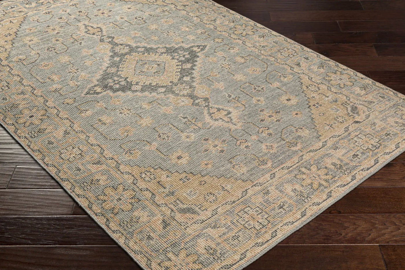Attwood Premium Rug - Clearance by Boutique Rugs