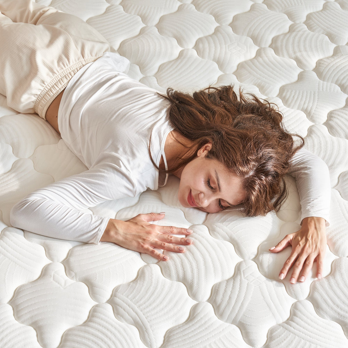 TM Home 12 Inch Hybrid Cooling Memory Foam Mattress, photo 5 of 5