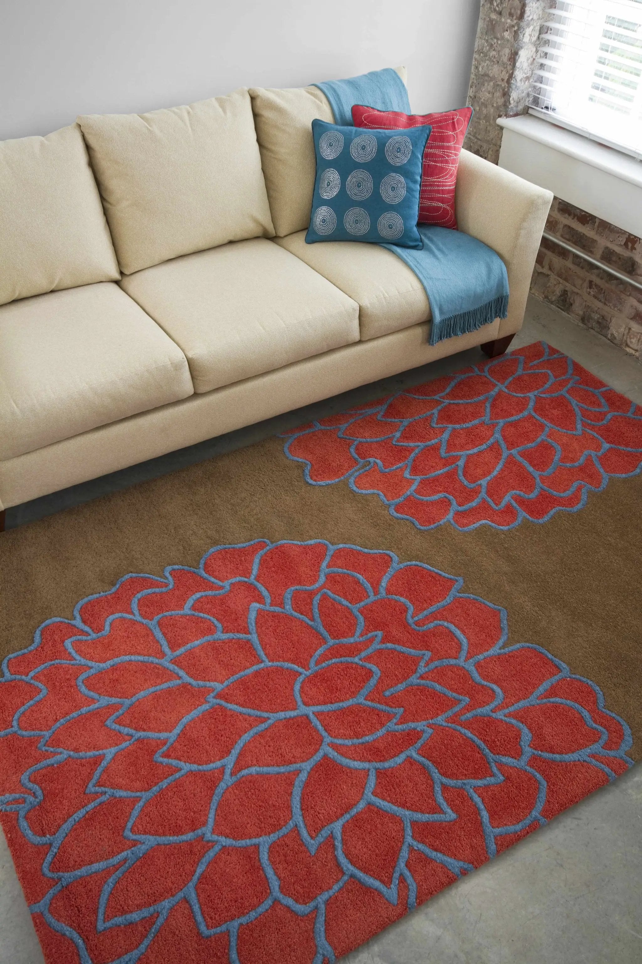 Avella Area Rug - Clearance by Boutique Rugs