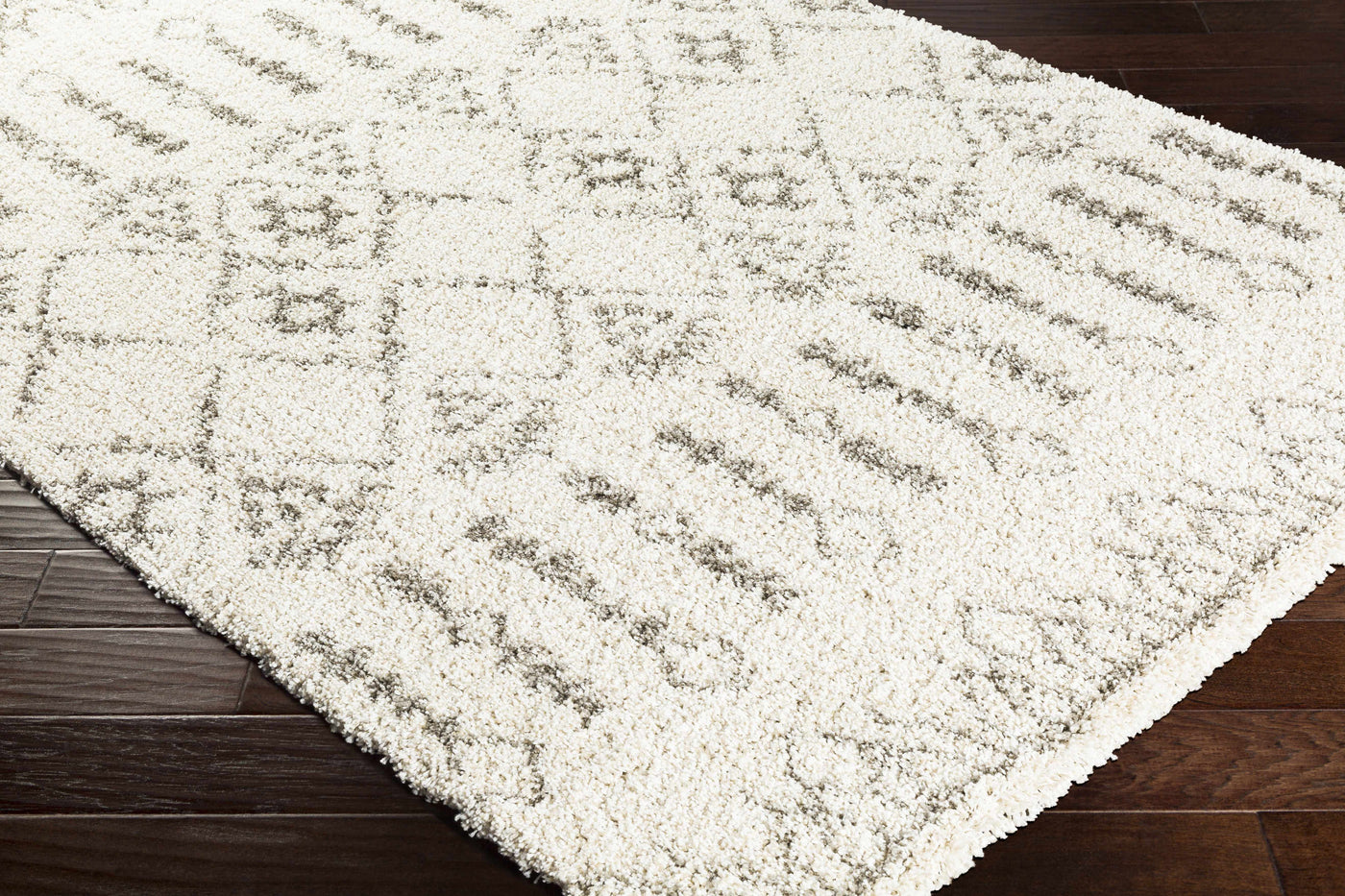 Aylett Beige Trellis Shag Rug - Clearance by Boutique Rugs