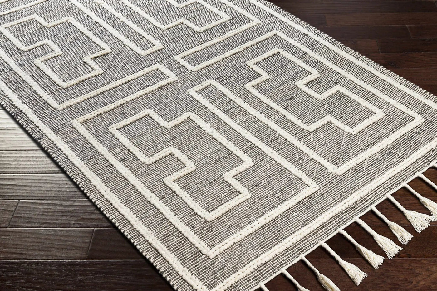 Azra Tasseled Jute&Wool Rug - Clearance by Boutique Rugs