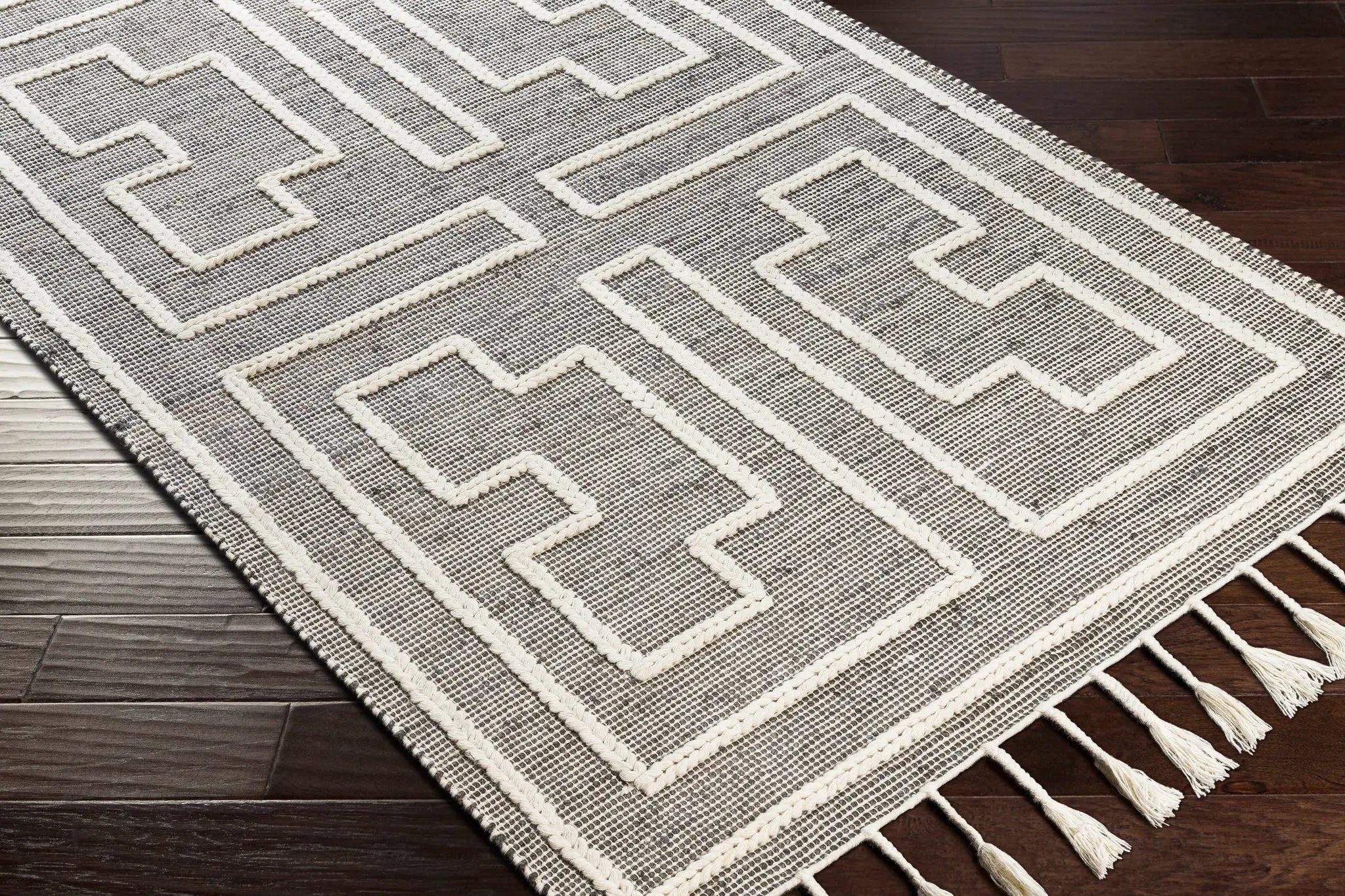 Azra Tasseled Jute&Wool Rug - Clearance by Boutique Rugs
