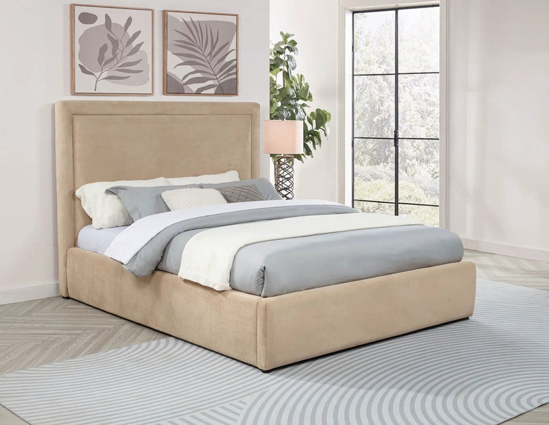 Lawson 54-inch Upholstered Queen Platform Bed Light Saddle by Unique Piece Furniture