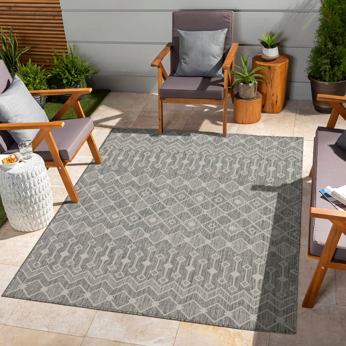 Sunshine - 2'7" X 7'3" Indoor / Outdoor, Polypropylene Area Rug, photo 10 of 12