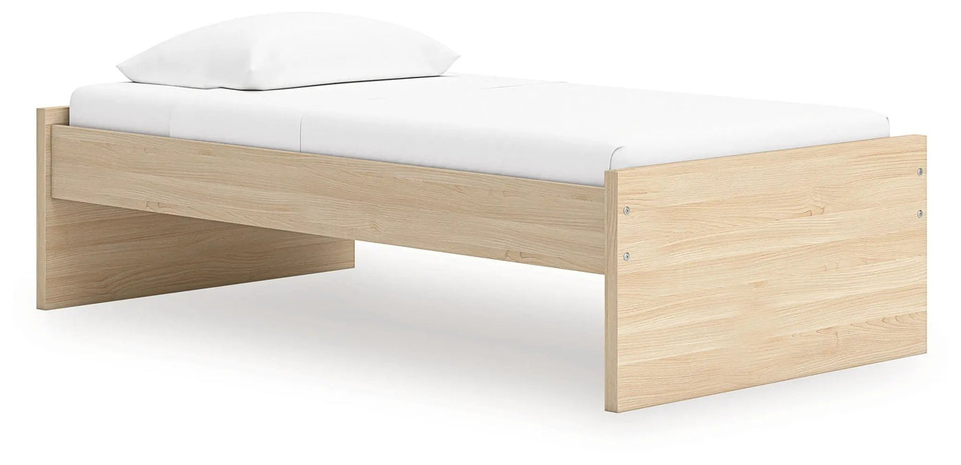 Onita - Platform Bed by Unique Piece Furniture