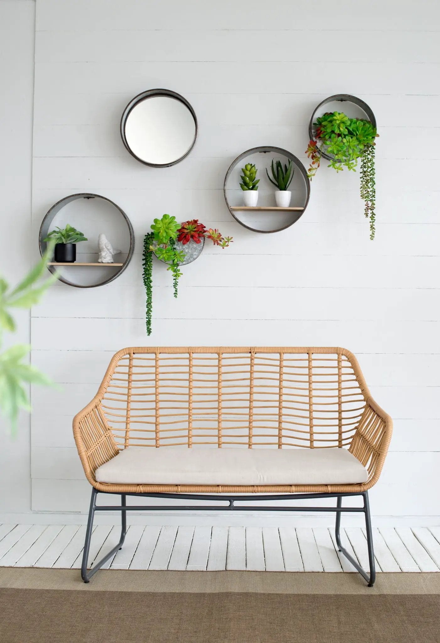 Farmhouse Round Metal Wall Planter (Set of 5) - Gray by Unique Piece Furniture