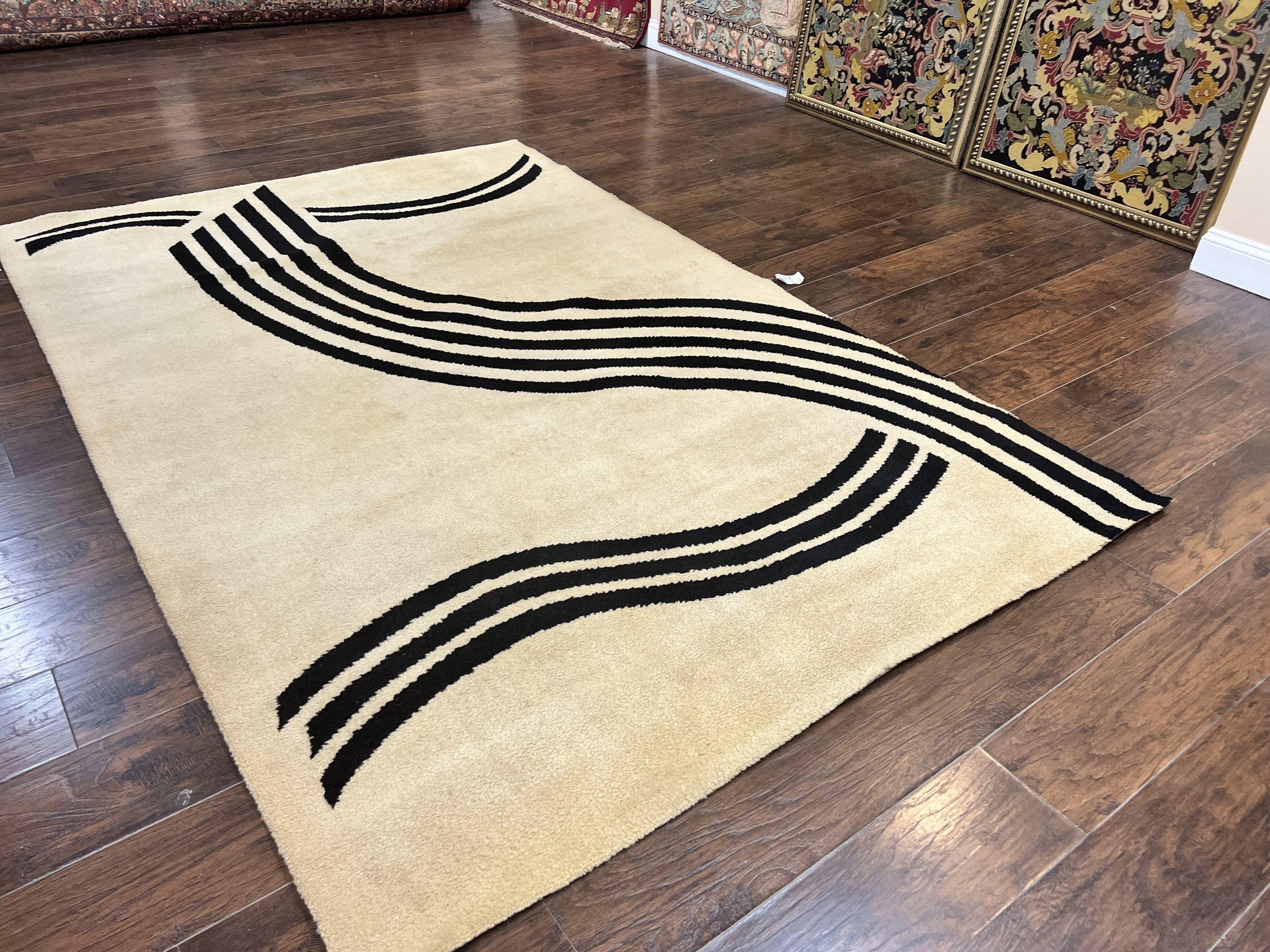 Modern Rug 6x9, Cream and Black, Abstract Pattern by Jewel Rugs