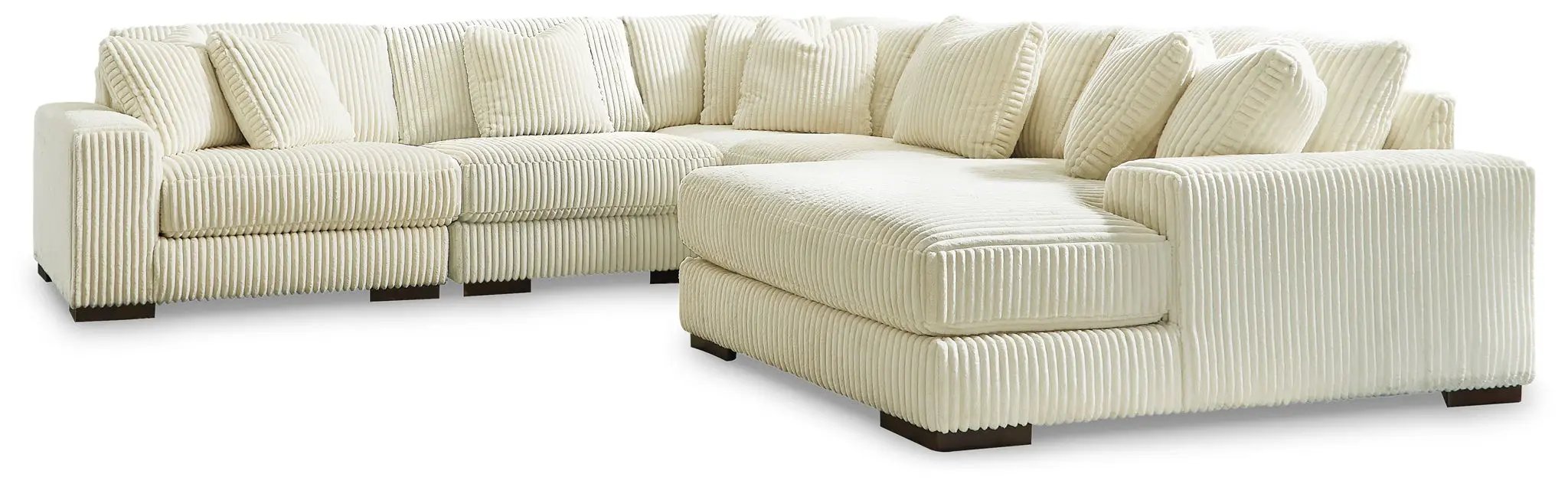 Lindyn - Sectional by Unique Piece Furniture
