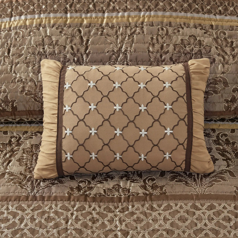 6 Piece Jacquard Quilt Set with Throw Pillows – Brown/Gold King/Cal King by HouseOfZazla