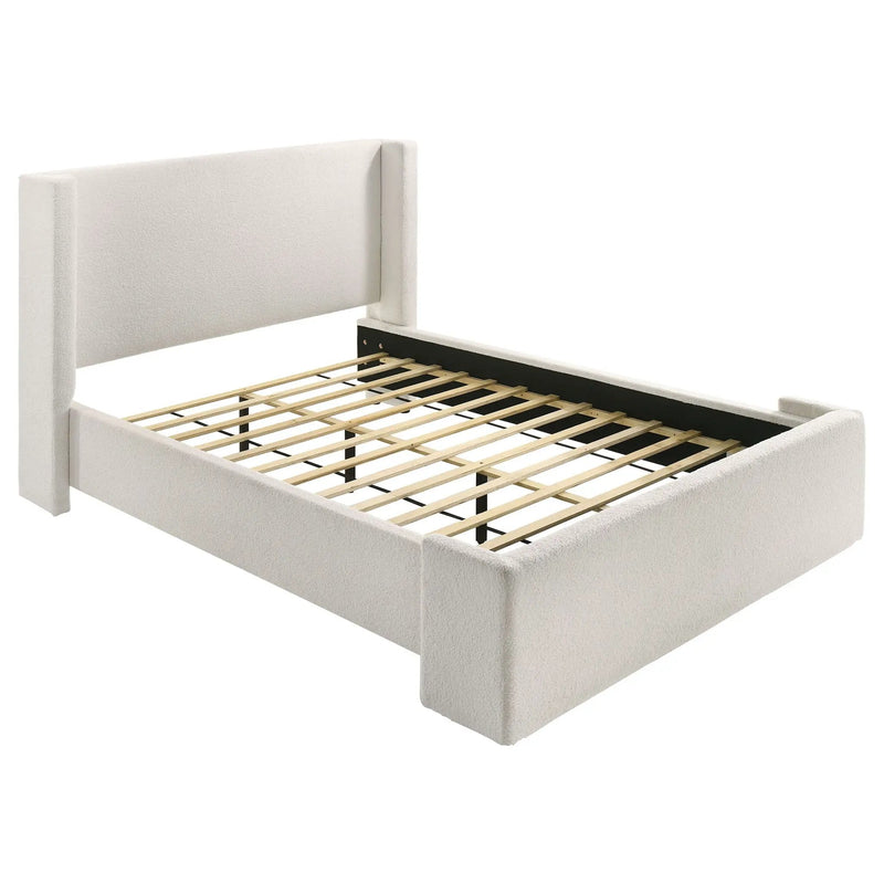 Froberg - Platform Bed With Wingback Headboard