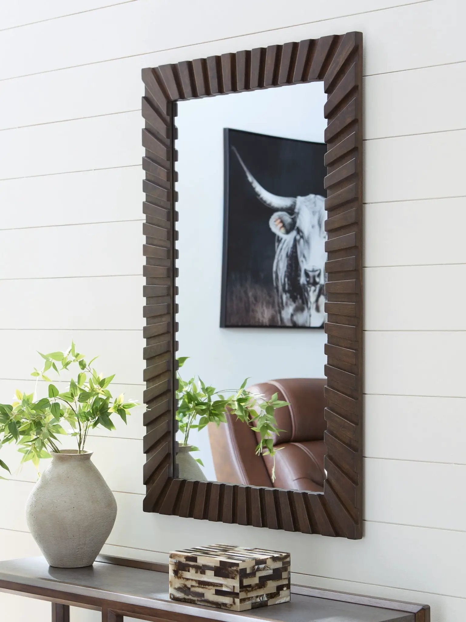 Advin - Accent Mirror - Dark Brown by Unique Piece Furniture