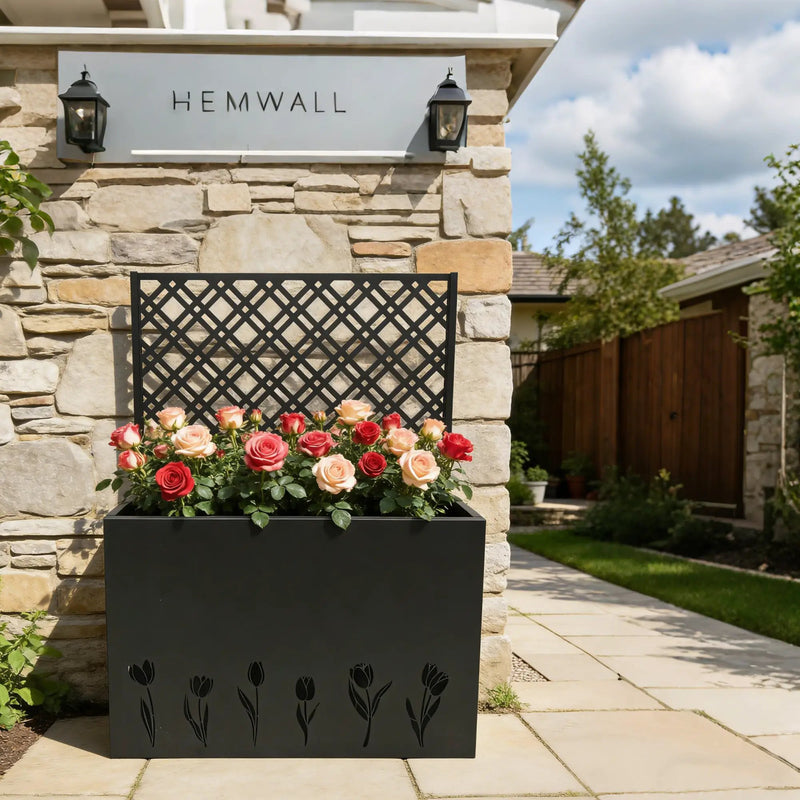 Tall Metal Planter with Trellis by HouseOfZazla