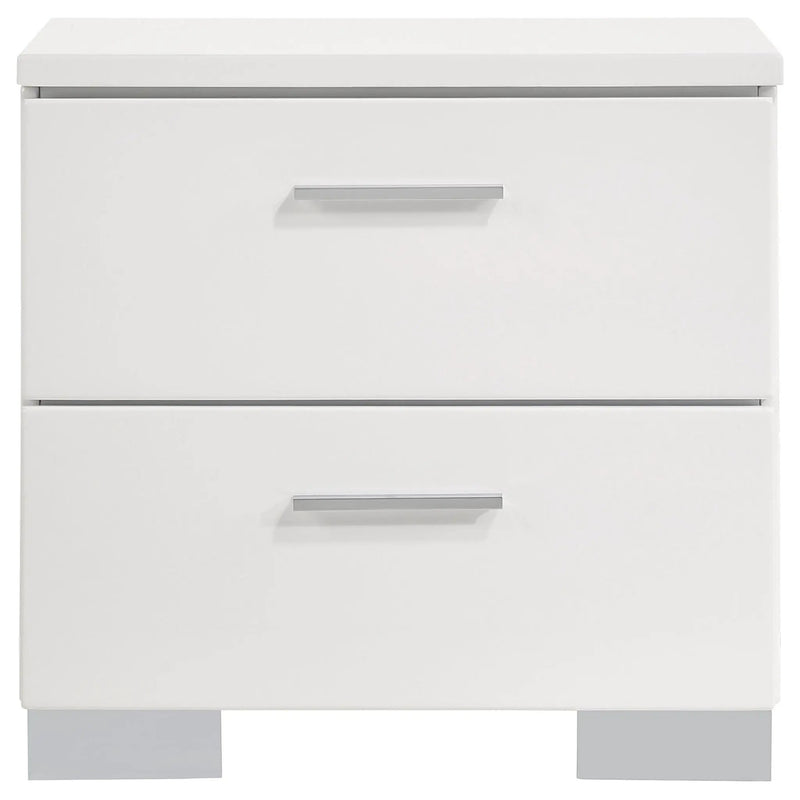 Felicity 4-piece Queen Bedroom Set White High Gloss by Unique Piece Furniture