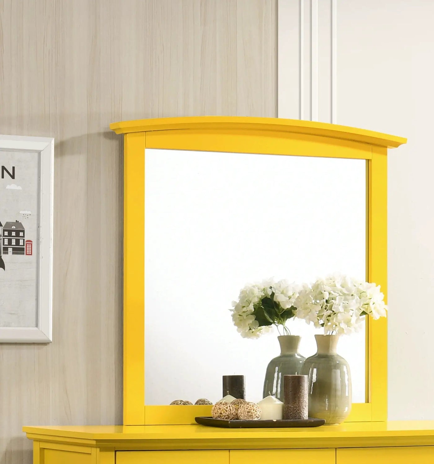 Hammond - Elegant Wall Mirror by HouseOfZazla