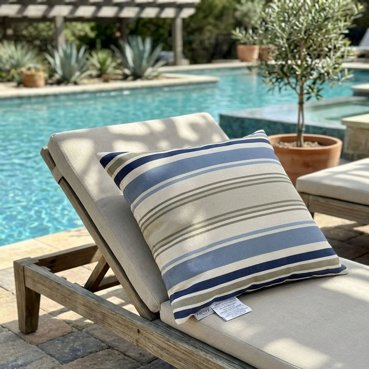Outdoor Pillows (Set of 2) by HouseOfZazla