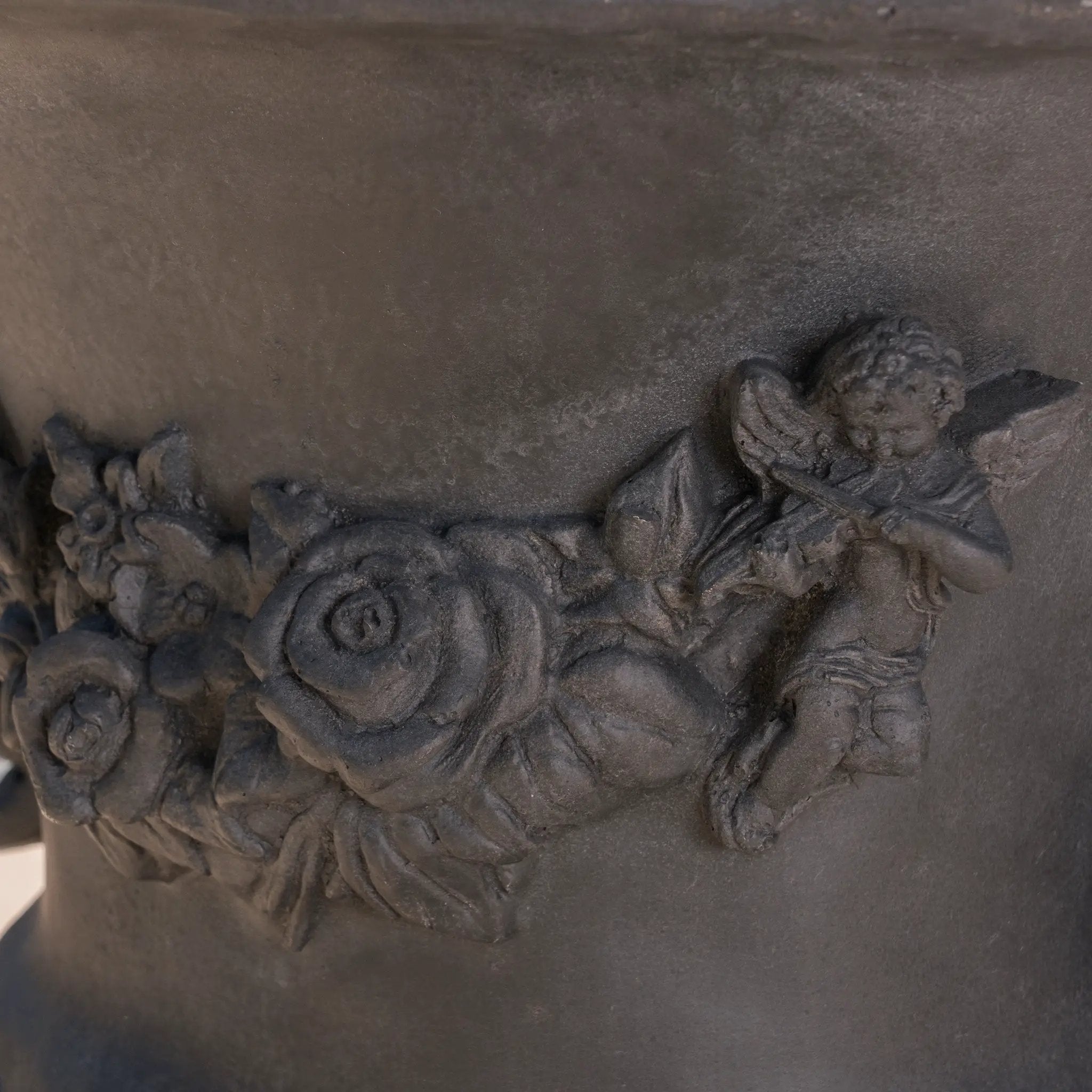 Buena Vista Urn by HouseOfZazla