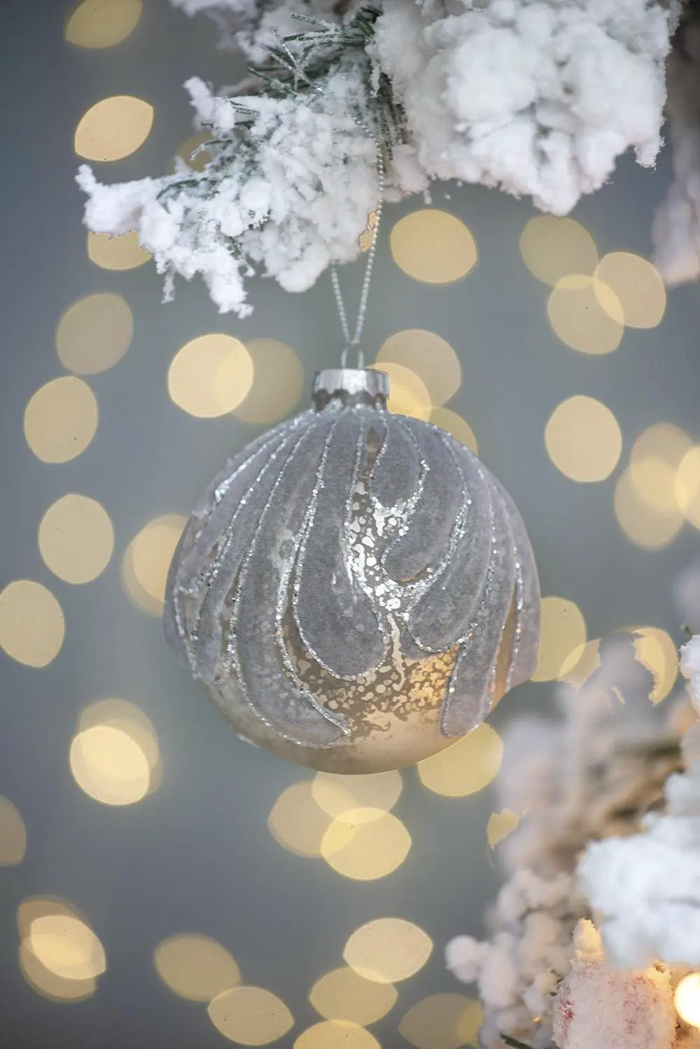 Decorative Hanging Glass Christmas Ball Ornaments - Set of 6 by HouseOfZazla