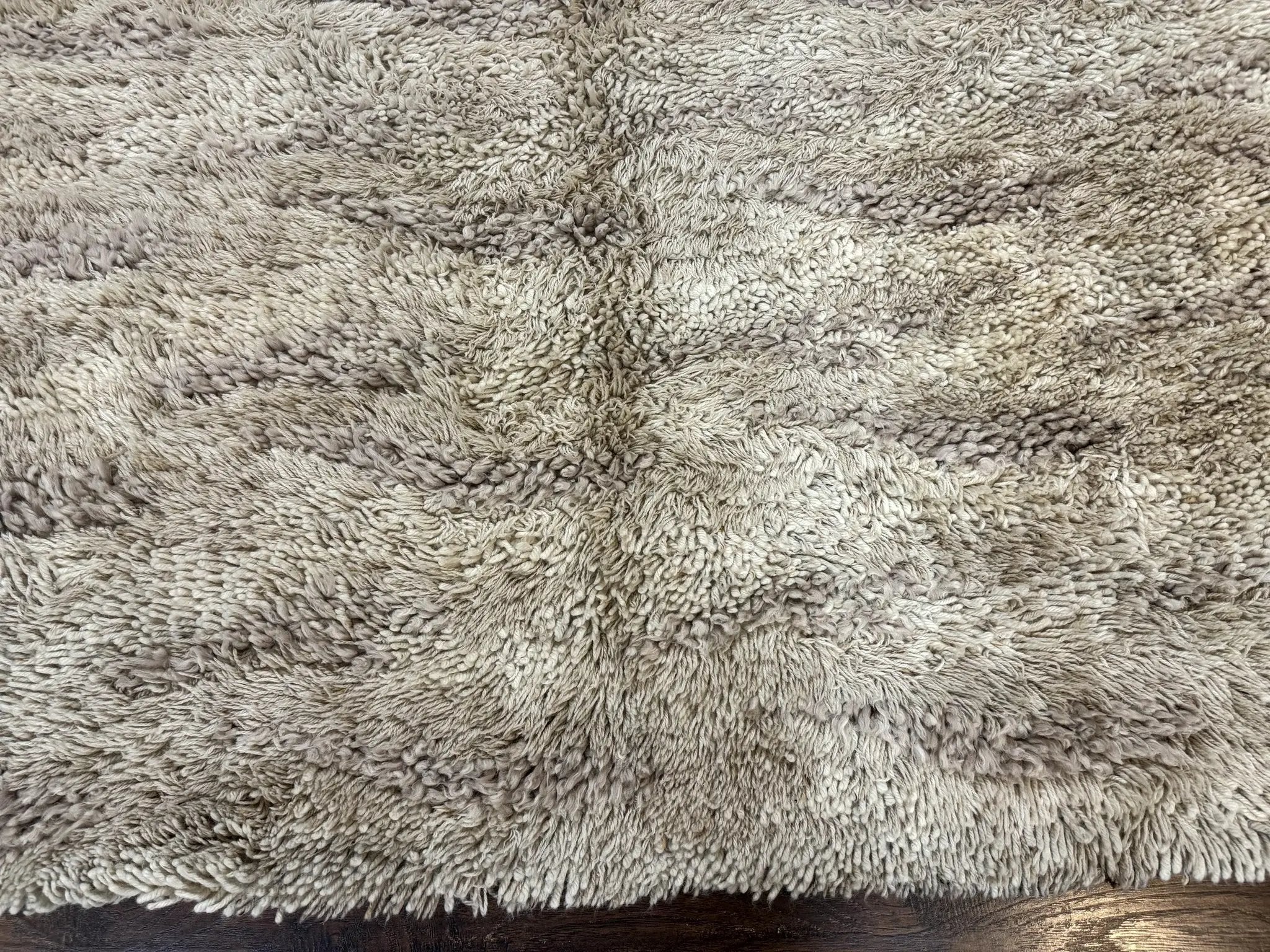 European Rya Shag Rug 6.6 x 9.7, Beige, Fluffy Vintage Area Rug by Jewel Rugs