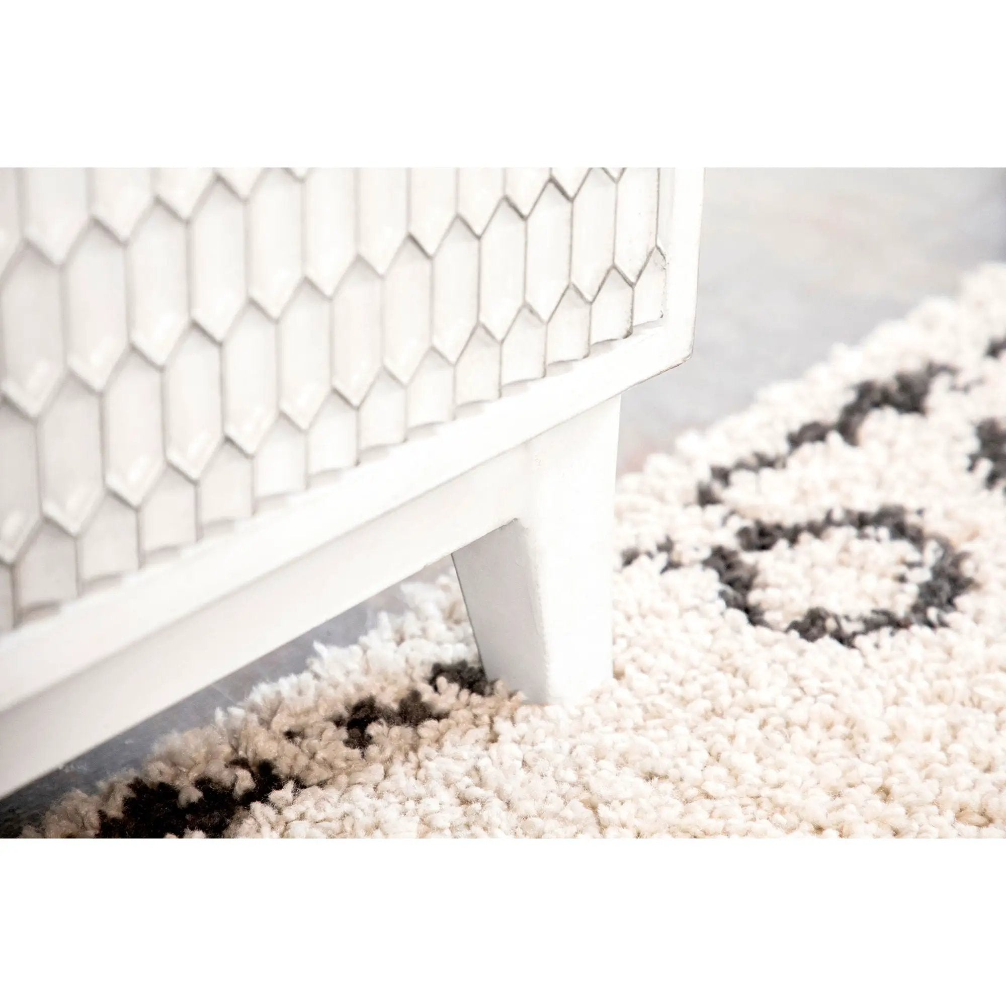Carillon - 2 Door Accent Cabinet - White by HouseOfZazla