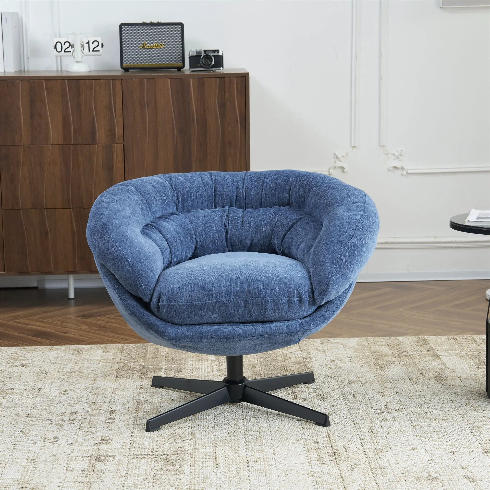 Modern Office Chair With 360 Degree Swivel by HouseOfZazla