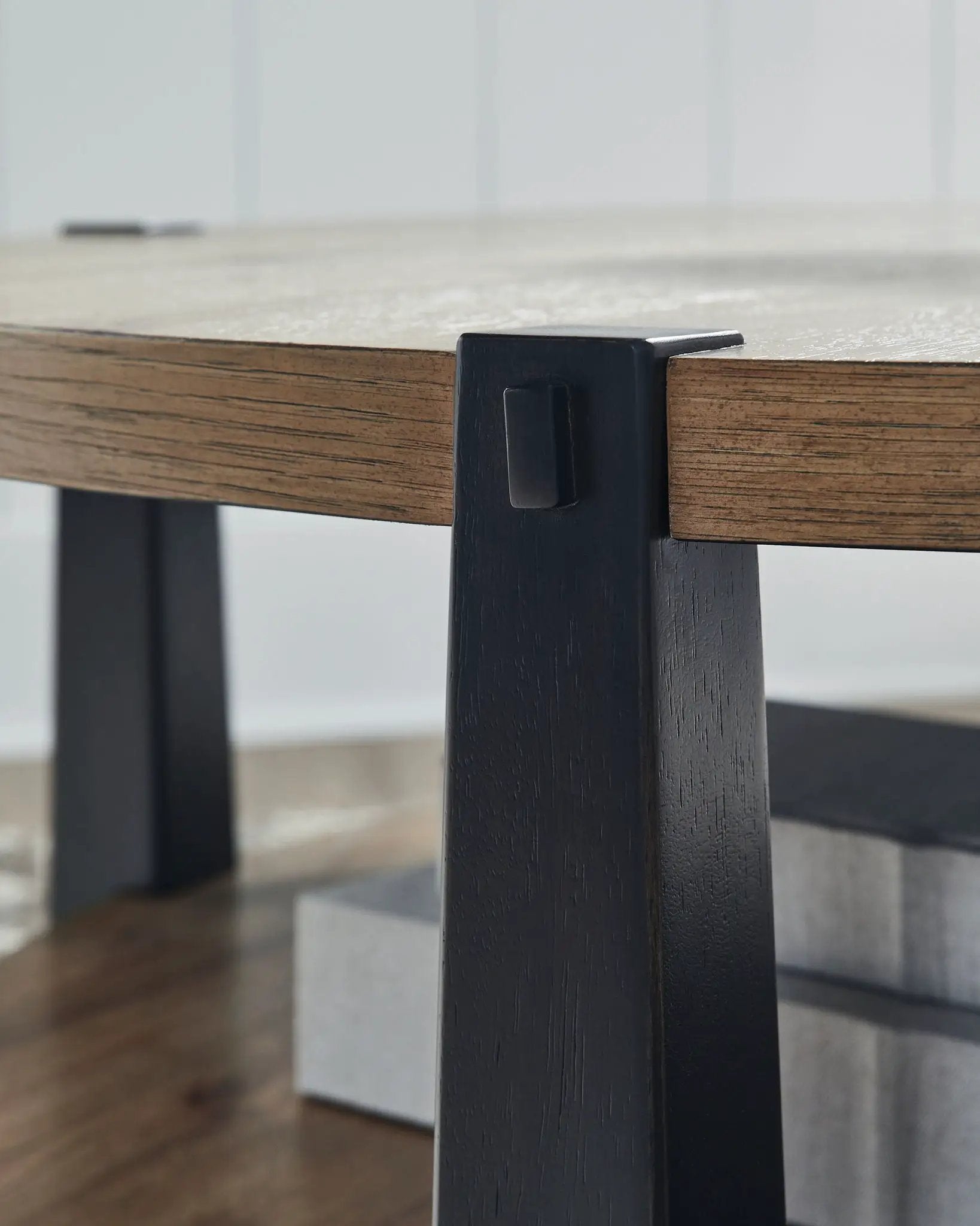 Ridgester - Round Table by Unique Piece Furniture