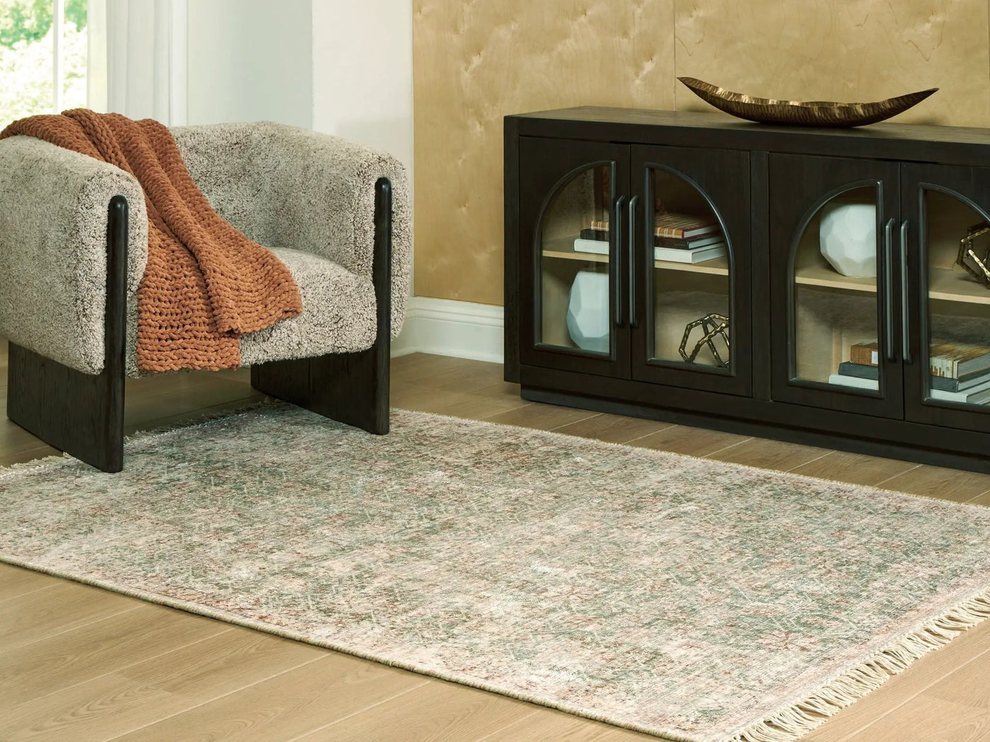 Rossbury - Rug by Unique Piece Furniture