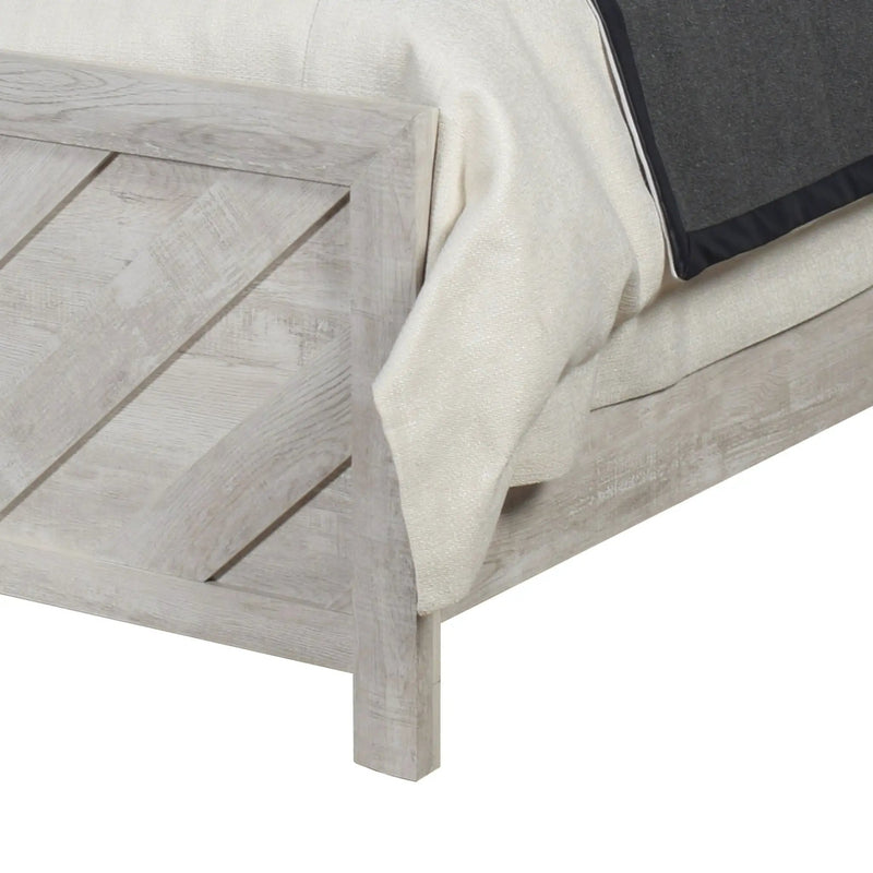 Denver - Modern Bed by HouseOfZazla
