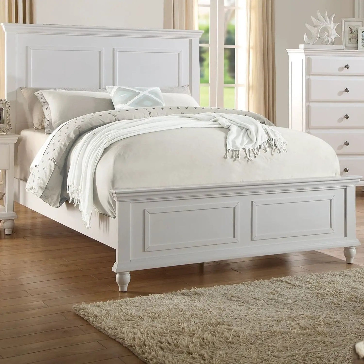 3 Piece Bedroom Set With 2 Nightstands by HouseOfZazla