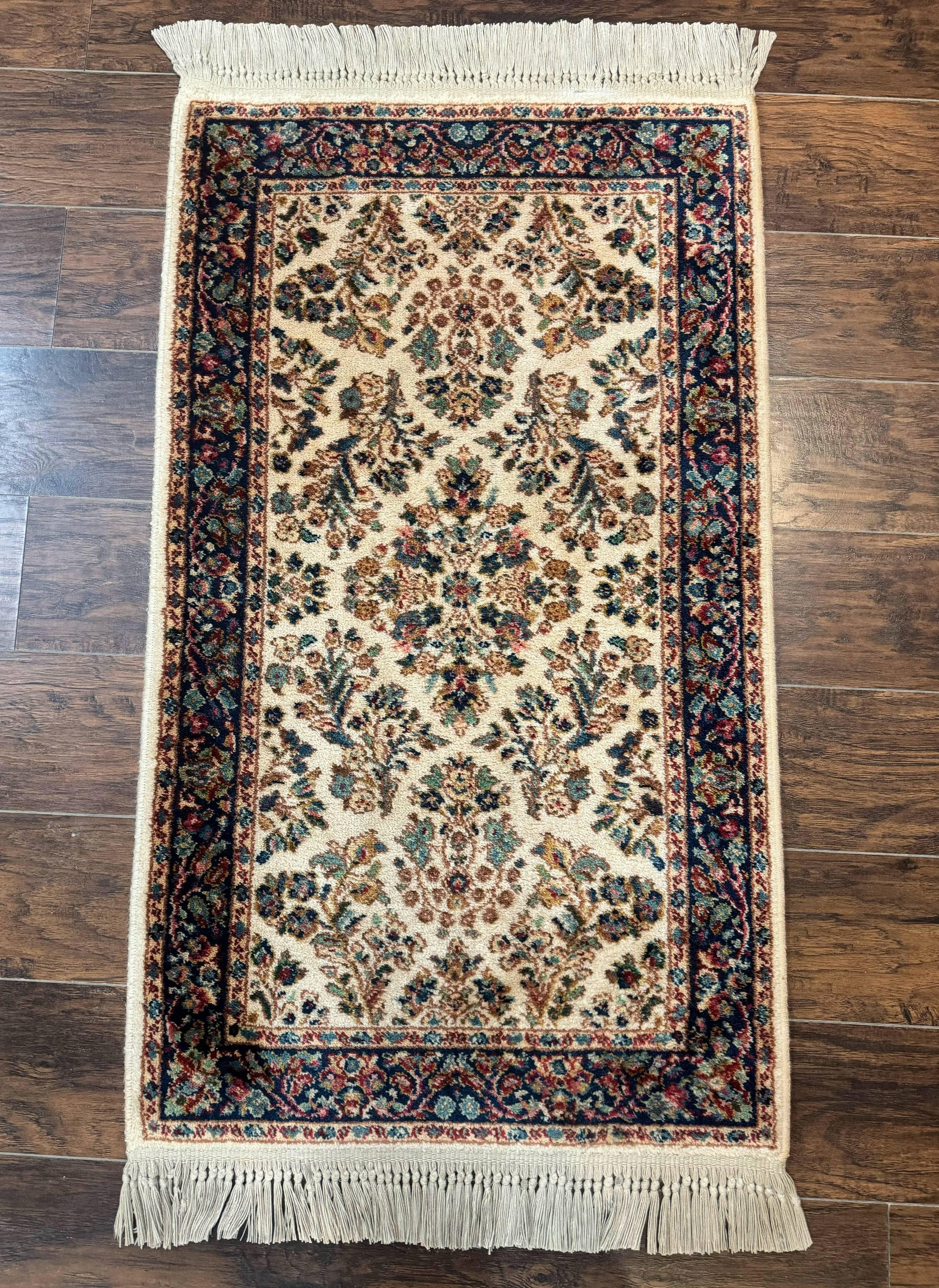 Karastan Rug 2.6 x 4, Karastan Ivory Sarouk #760, Vintage Wool Pile Small Karastan Carpet, Original Collection 700 Series Discontinued by Jewel Rugs