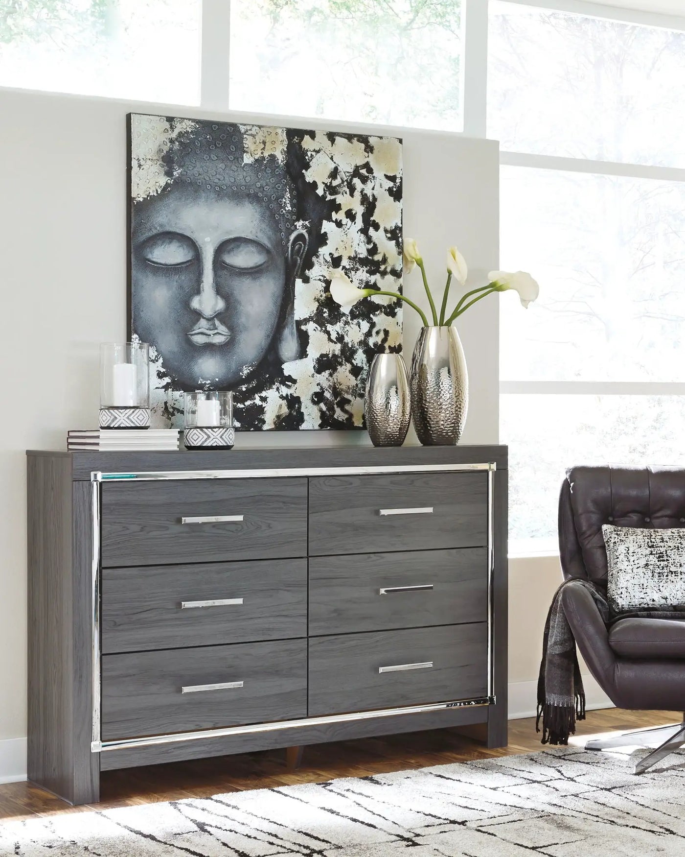 Lodanna - Dresser by Unique Piece Furniture