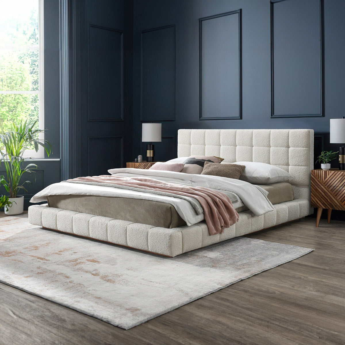 Hudson - Elegant Design Bed, photo 4 of 5