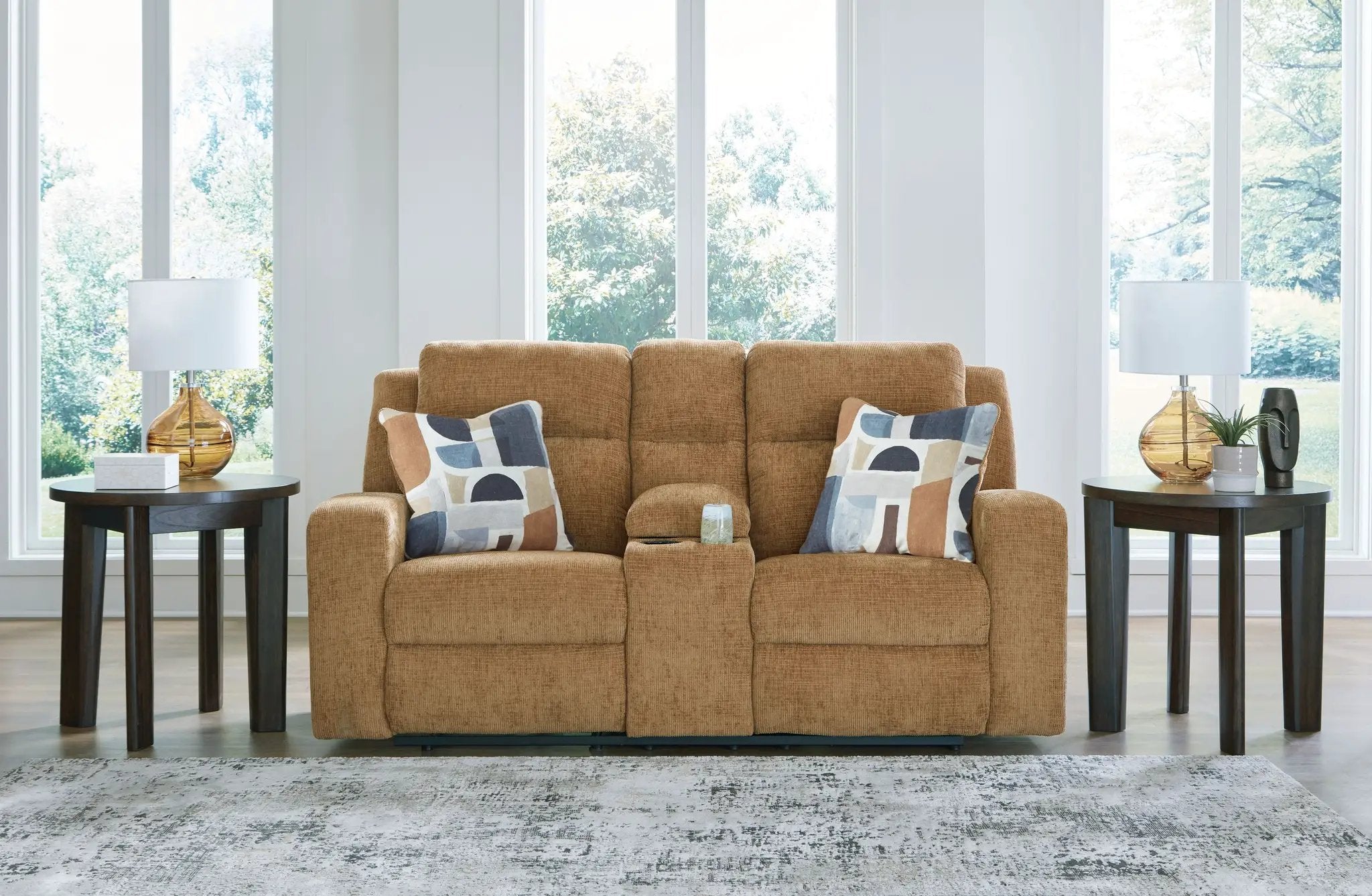 Kanlow - Dbl Reclining Loveseat With Console by Unique Piece Furniture
