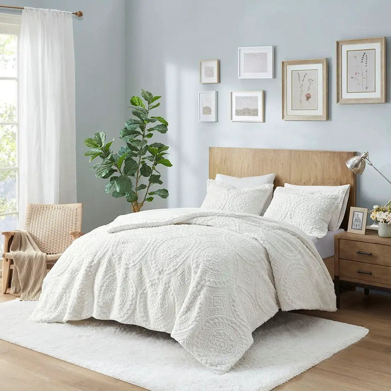 Full/Queen Embroidered Medallion Faux Fur Ultra Plush Comforter Mini Set by HouseOfZazla