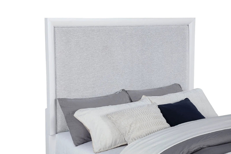 Gracemont 57-inch Queen Panel Bed Grey and White by Unique Piece Furniture