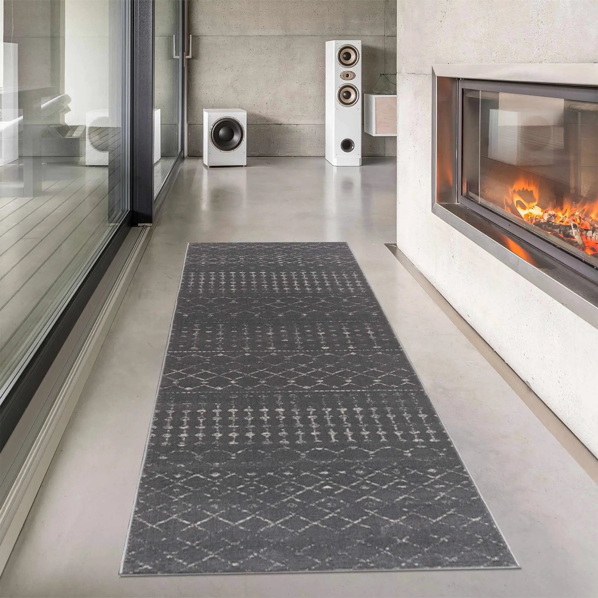 Tigrican Charcoal 2329 Area Rug - Clearance by Boutique Rugs