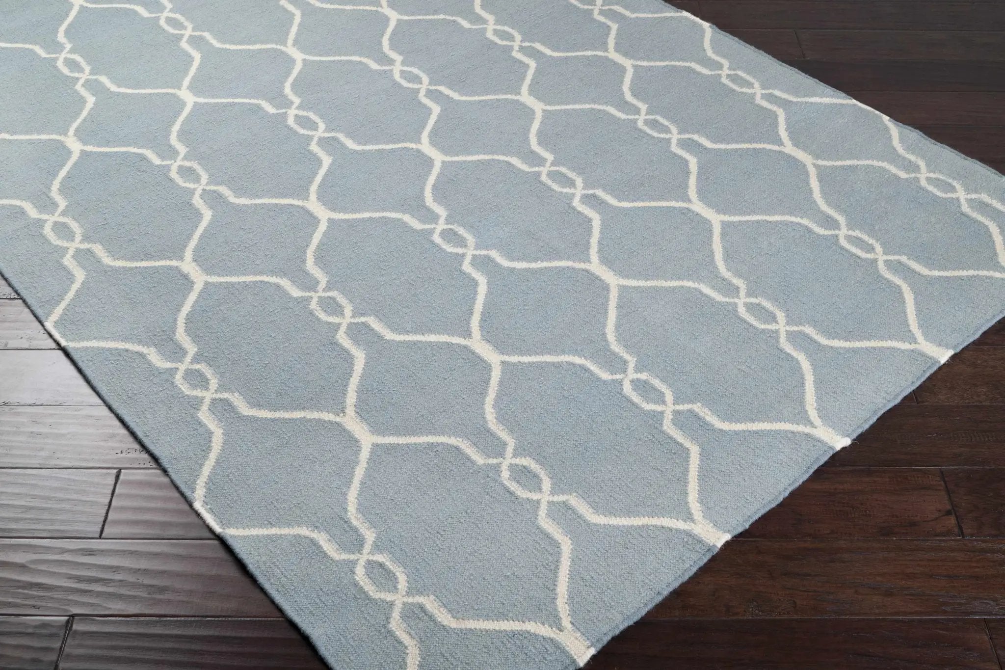 Baconton Blue/Beige Trellis Wool Rug - Clearance by Boutique Rugs