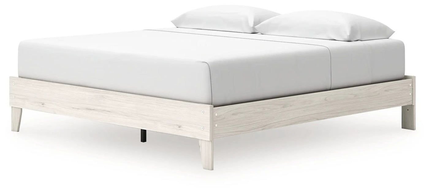 Socalle - Platform Bed by Unique Piece Furniture