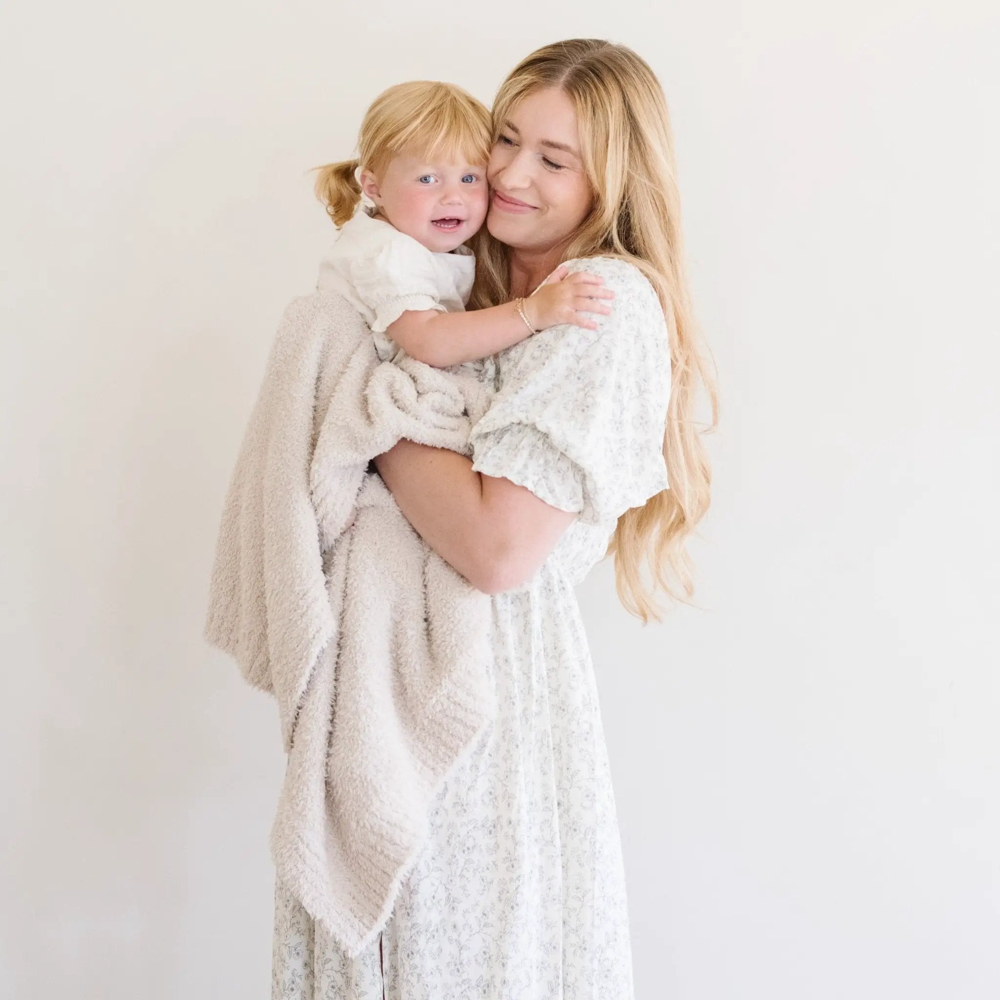 Bamboni® Receiving Blanket 30" x 40" Bamboo Rayon Blend by HouseOfZazla