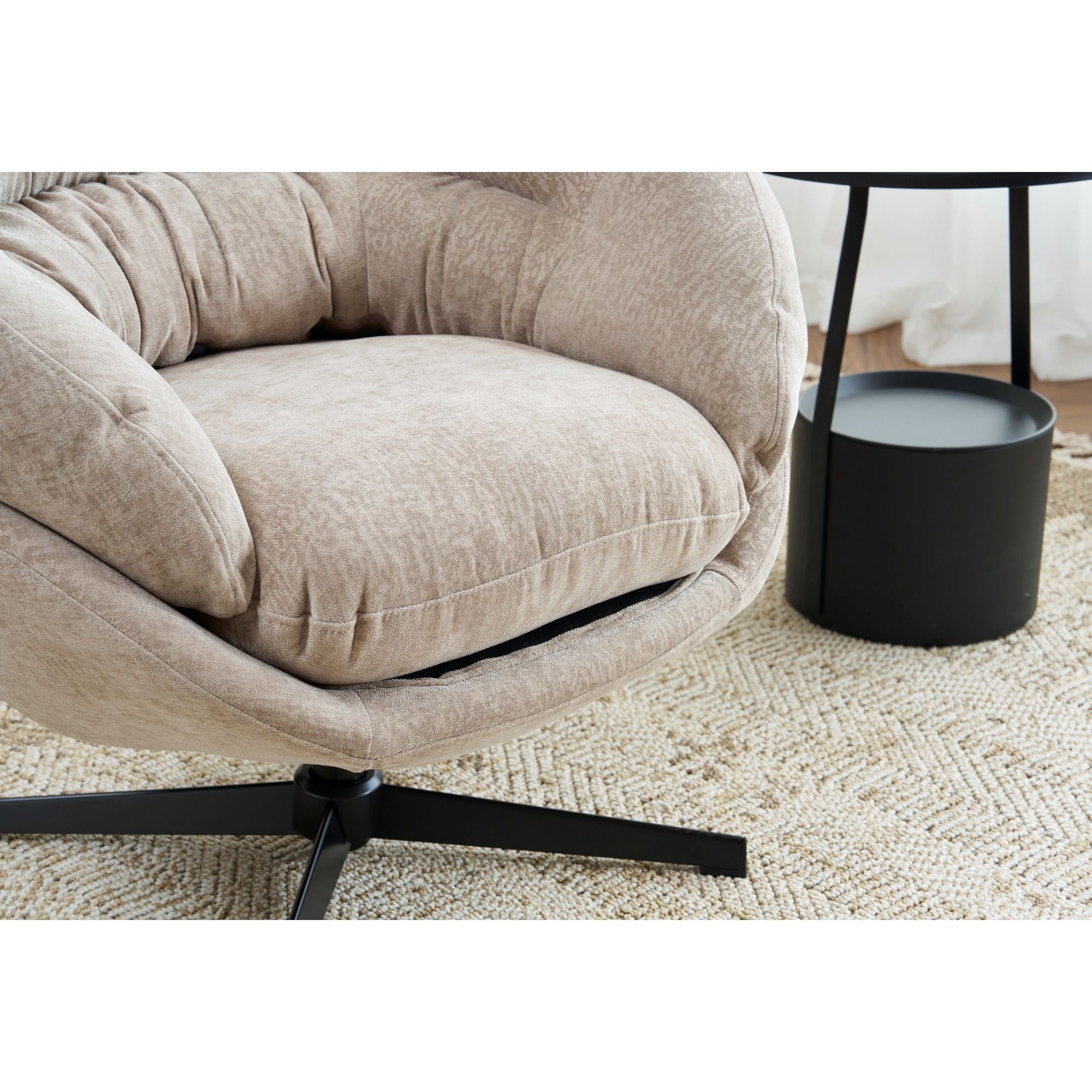 Modern Office Chair With 360 Degree Swivel by HouseOfZazla