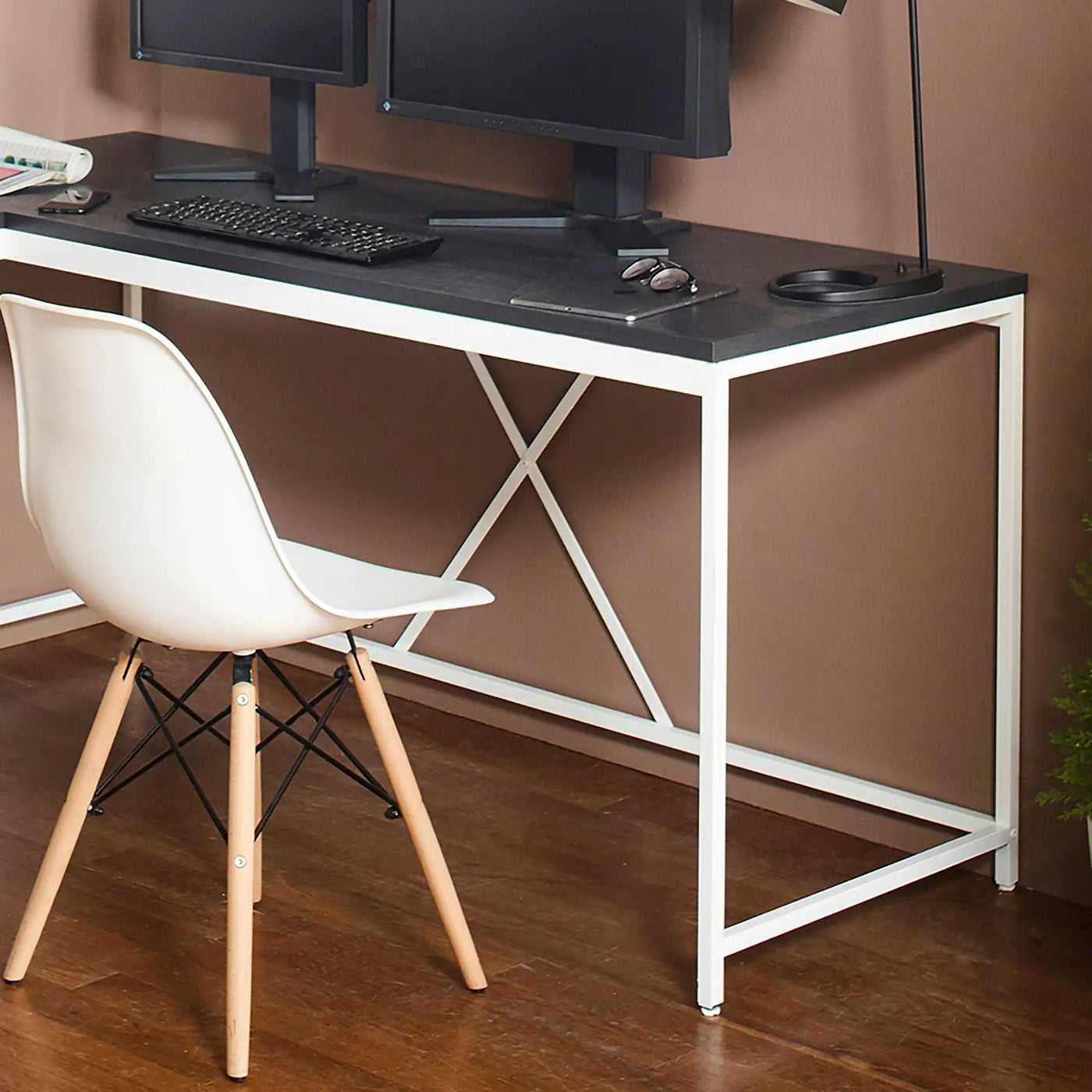 Olympus - Corner Desk by HouseOfZazla