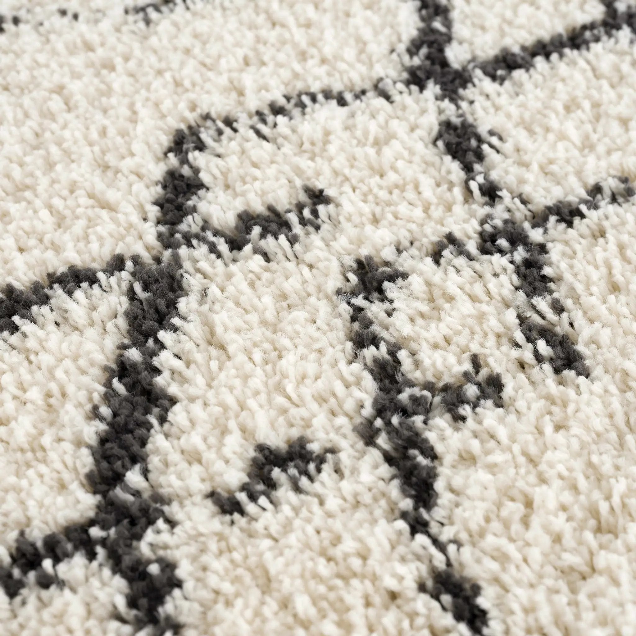 Pahala Moroccan Shag Area Rug - Clearance by Boutique Rugs