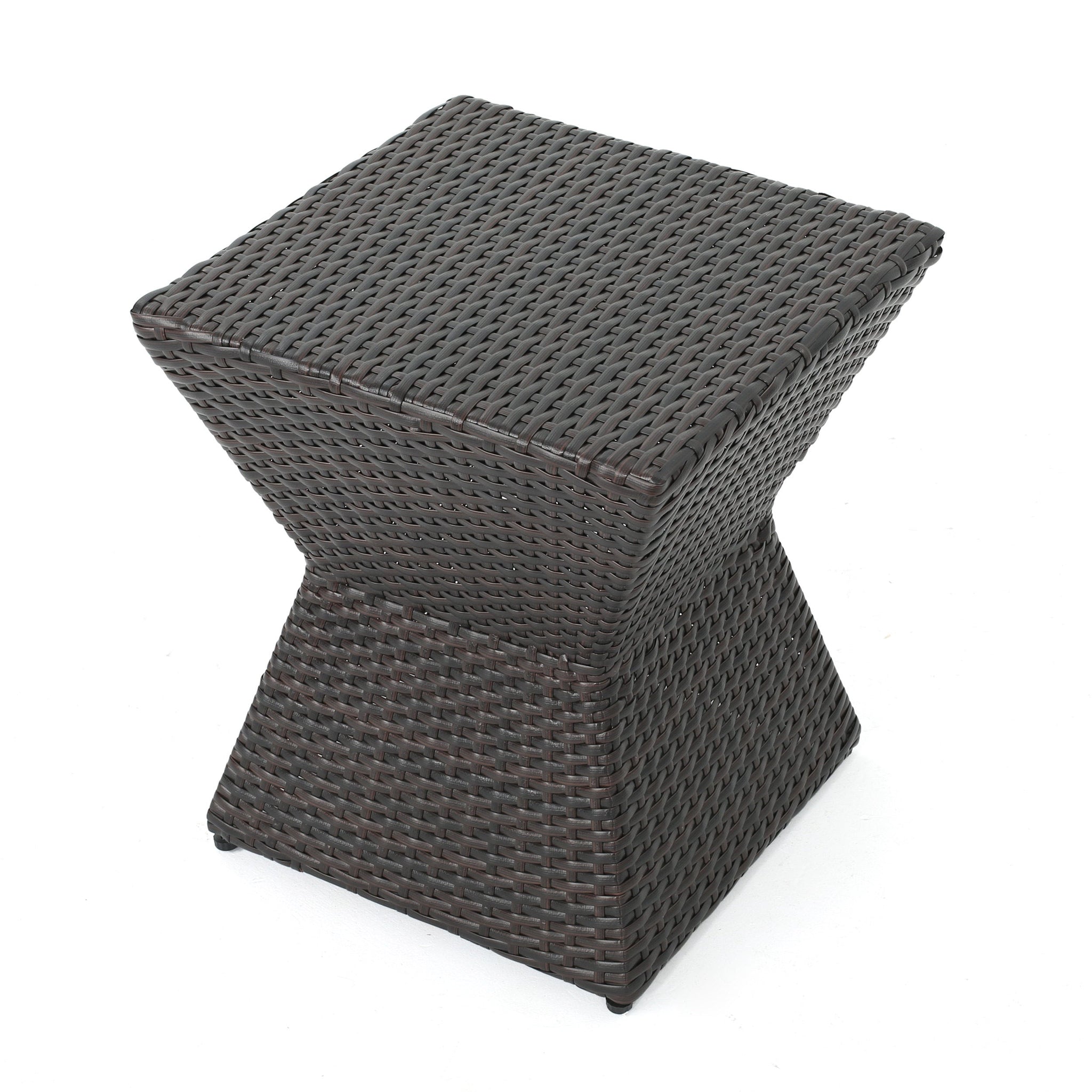Calhoun 16 Outdoor Wicker End Table by HouseOfZazla
