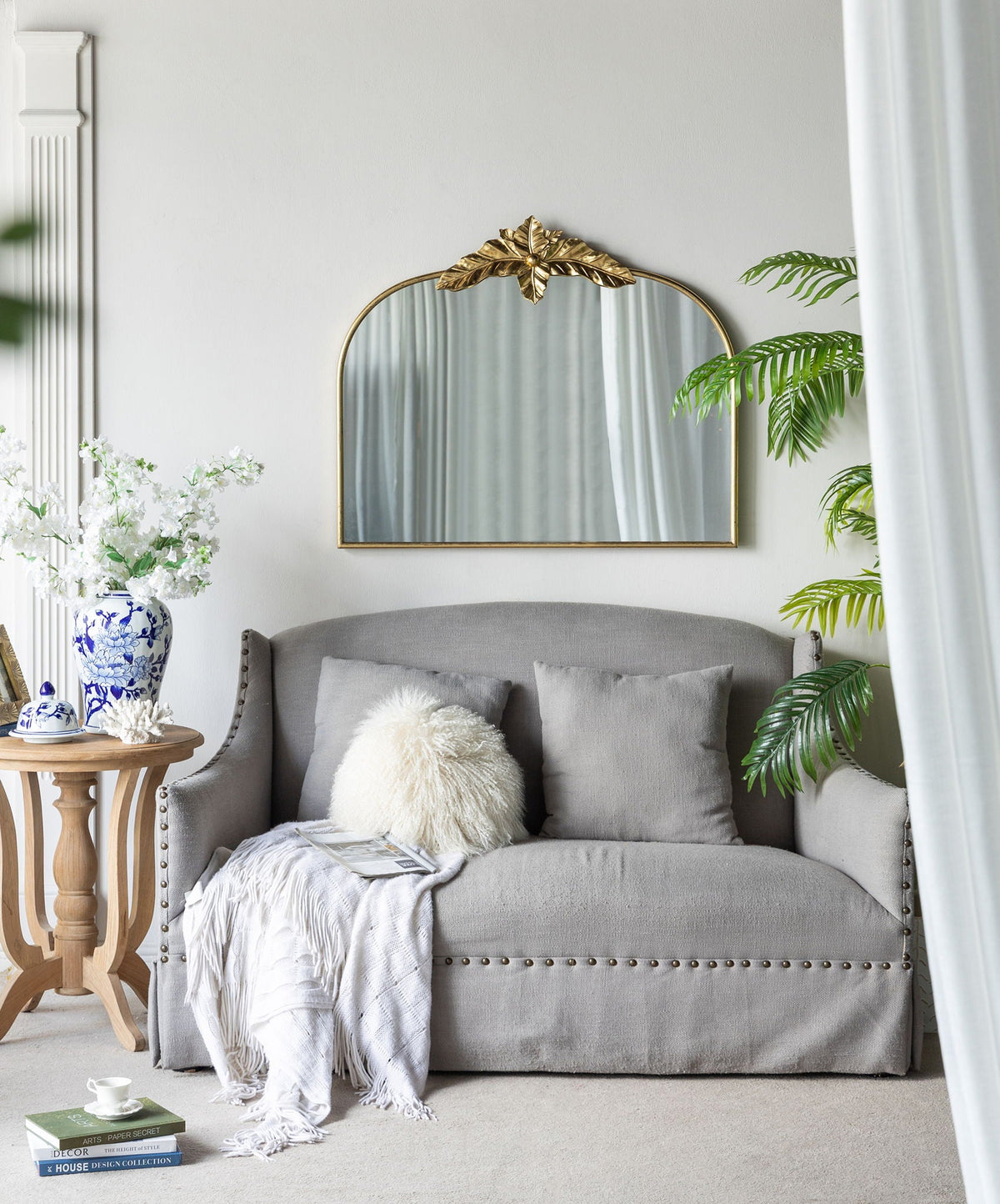 Arched Wall Mirror With Metal Frame, Wall Mirror For Living Room, photo 9 of 14