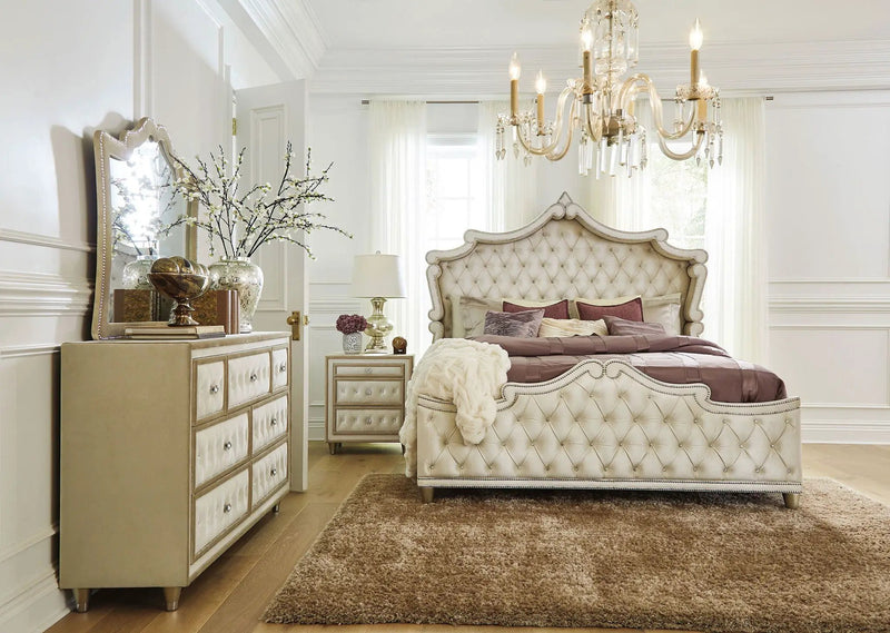 Antonella 4-piece Queen Bedroom Set Ivory by Unique Piece Furniture