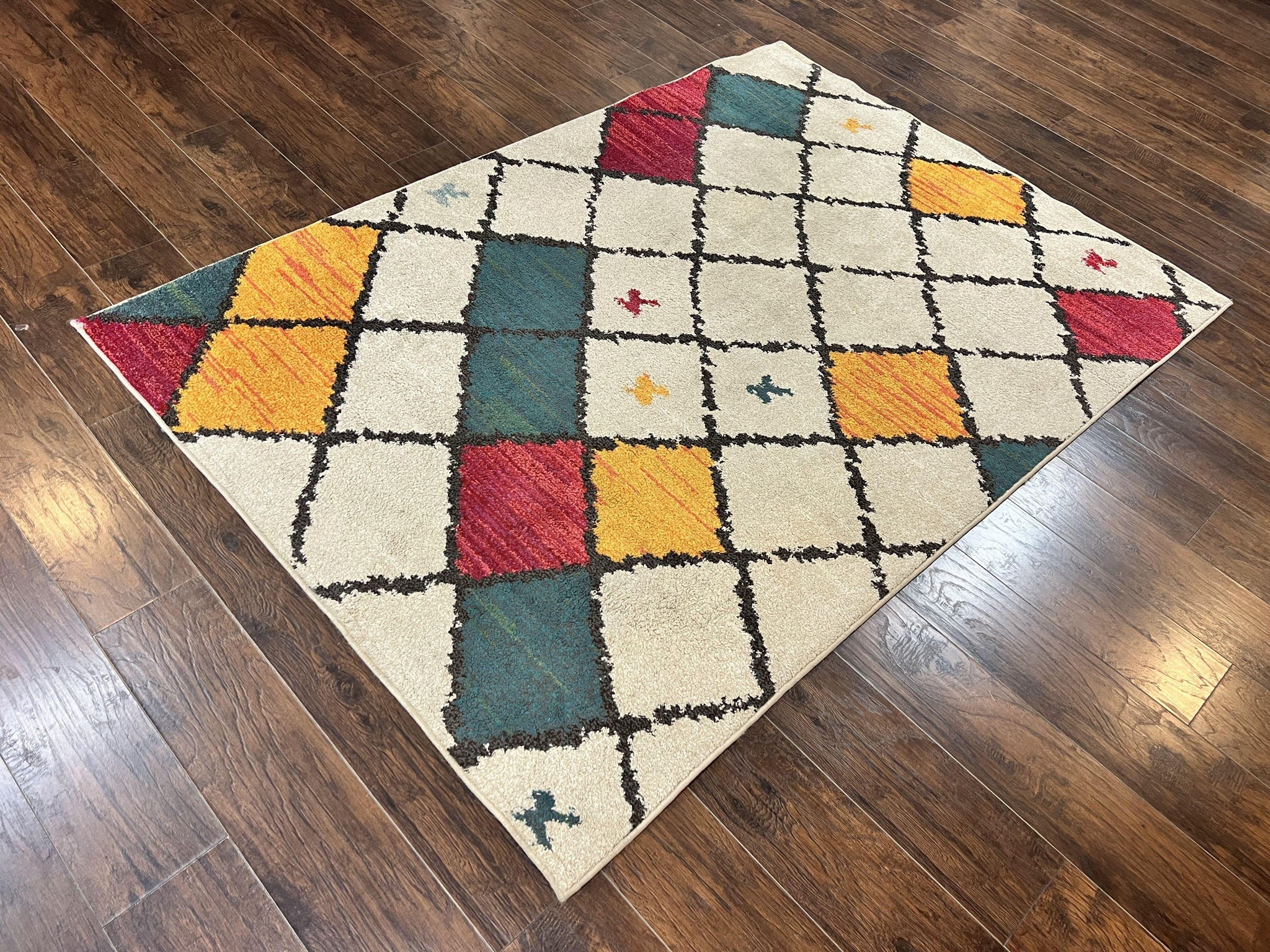Panel Design Rug 5 x 7.6, Ivory/Beige & Multicolor by Jewel Rugs