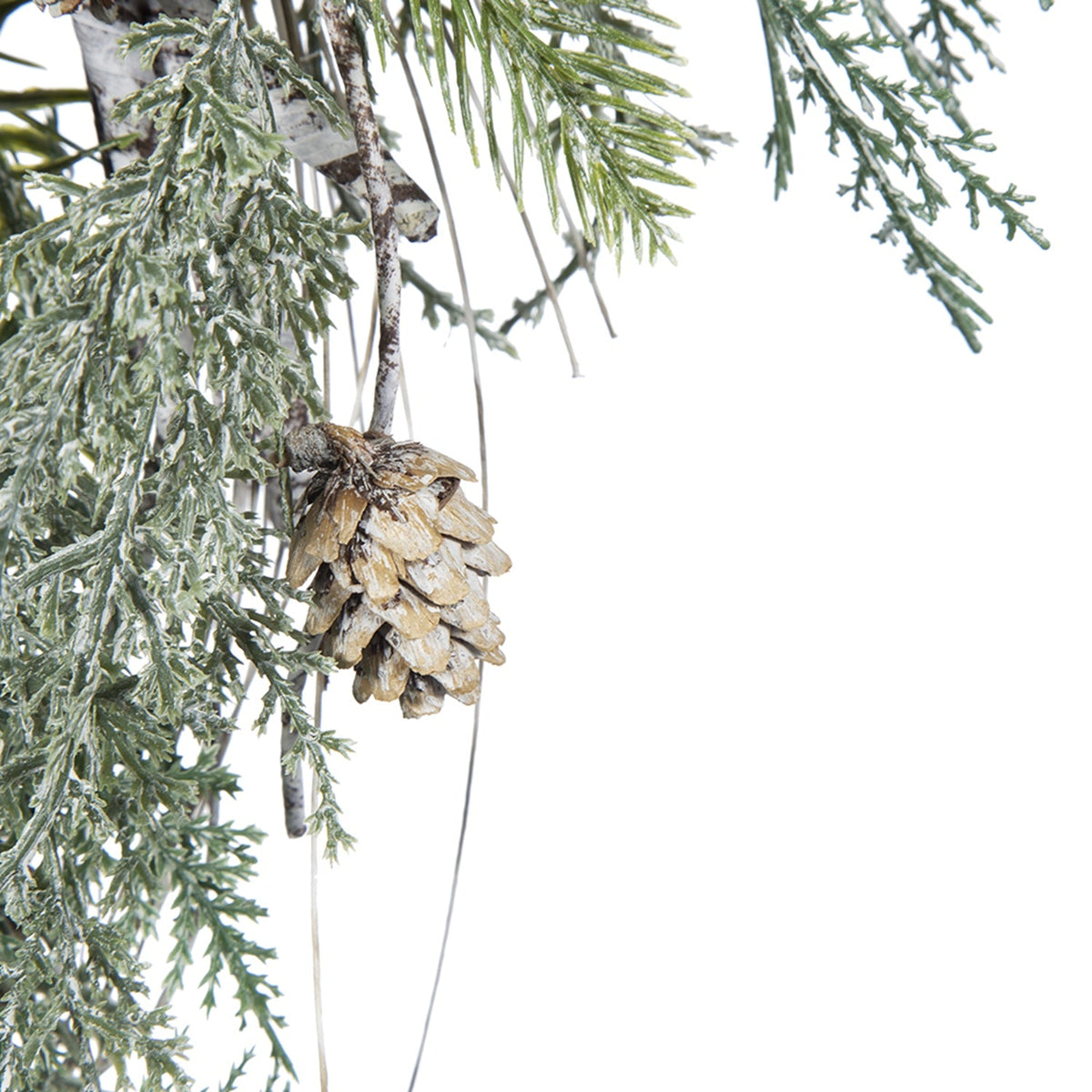 D24" Pine/Pinecone Wreath, photo 7 of 8