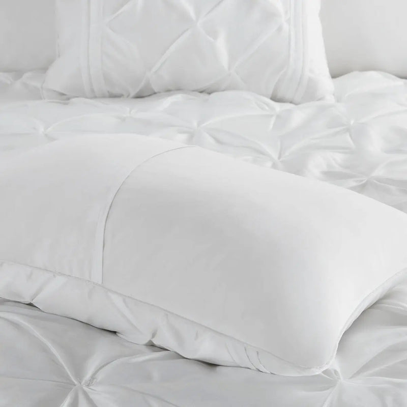 7 Piece Tufted Comforter Set White by HouseOfZazla