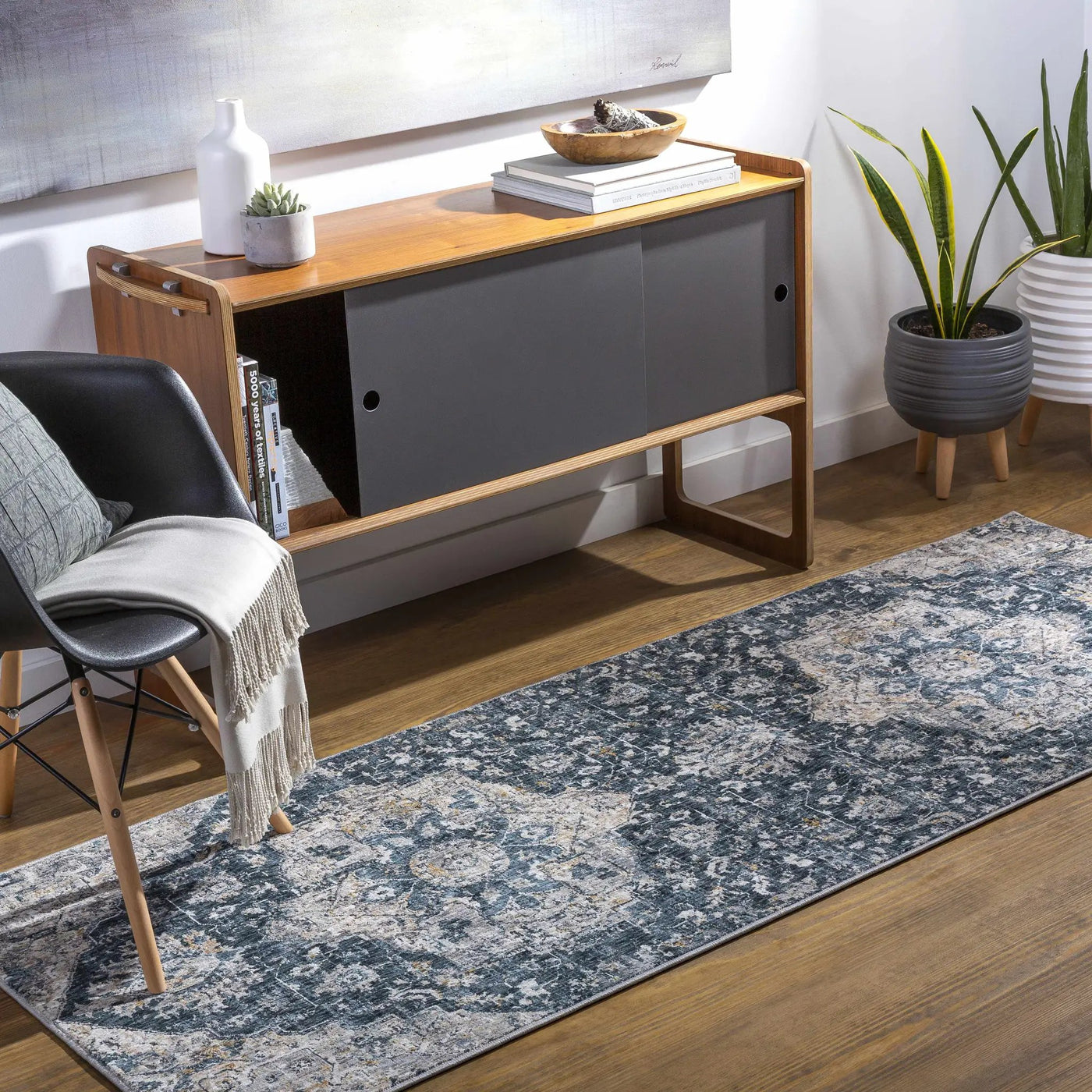 Beaudesert Luxe Fringe Rug by Boutique Rugs